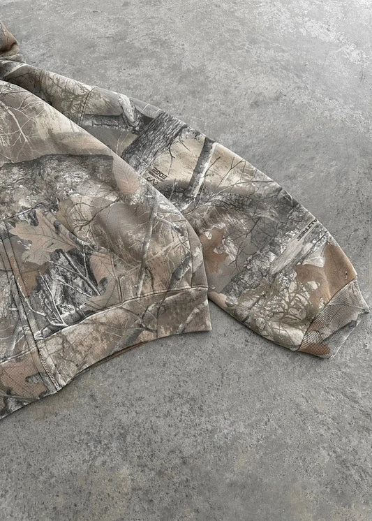 Unisex oversized urban camo hoodie with adjustable hood and retro streetwear style